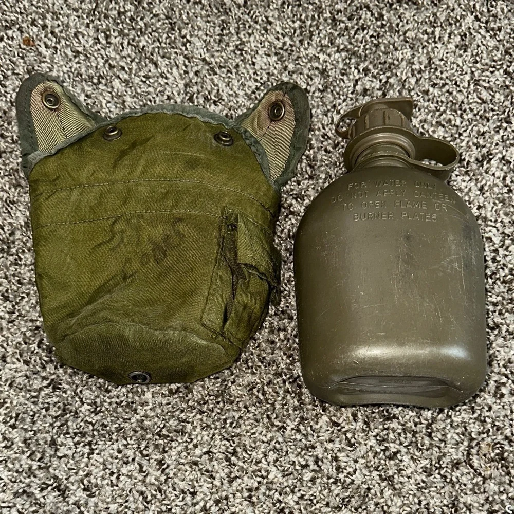 Vintage Handcrest Military Green Canteen with Cover